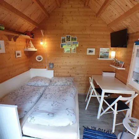 Hotel Tinyhouse Am Fluss Otterndorf Exterior foto