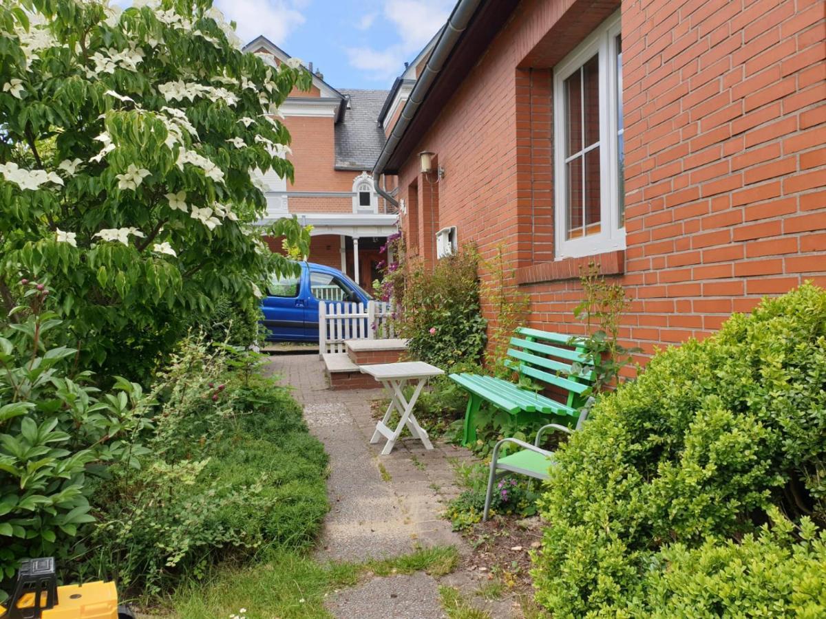 Campingplatz Tinyhouse Am Fluss